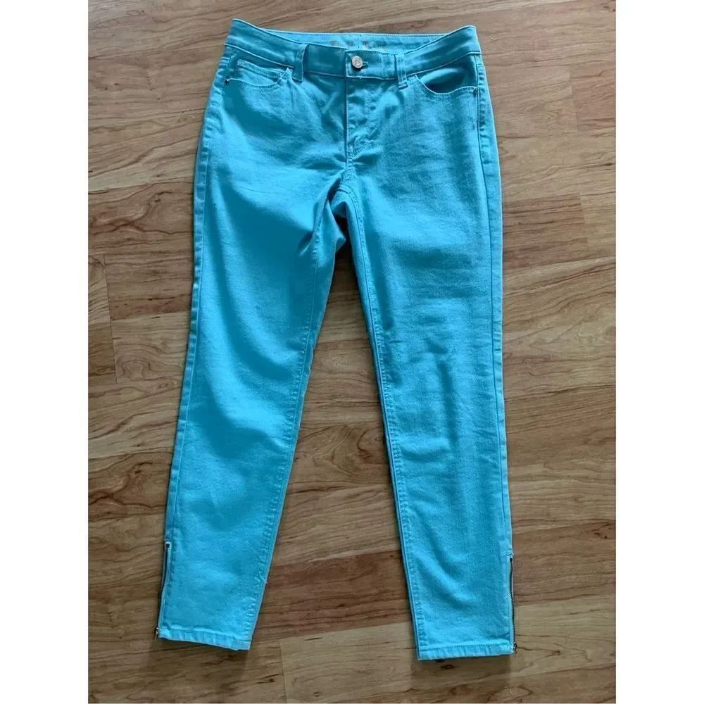 White House black market size 4 jeans skinny green